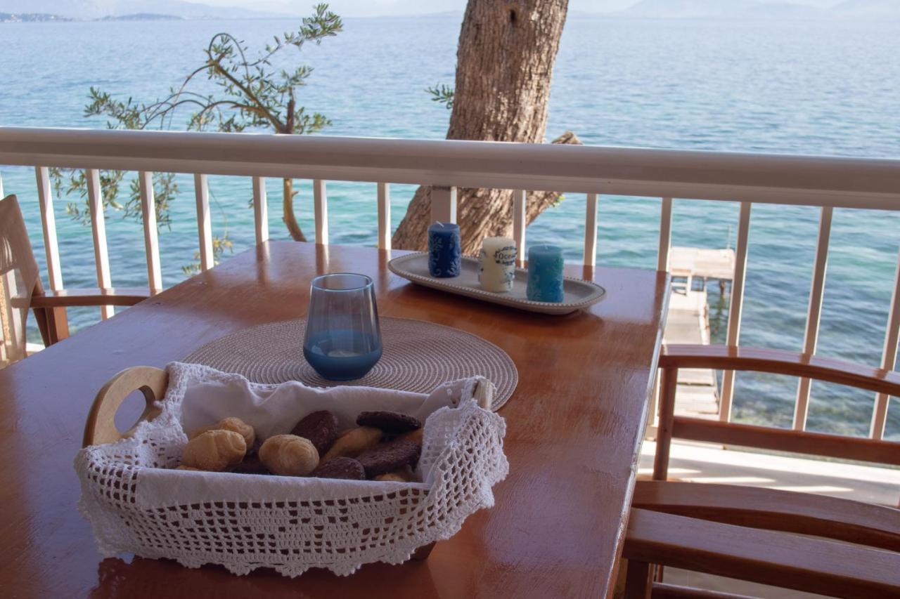 Kohyli Beachfront House Agia Pelagia Chlomou Exterior foto