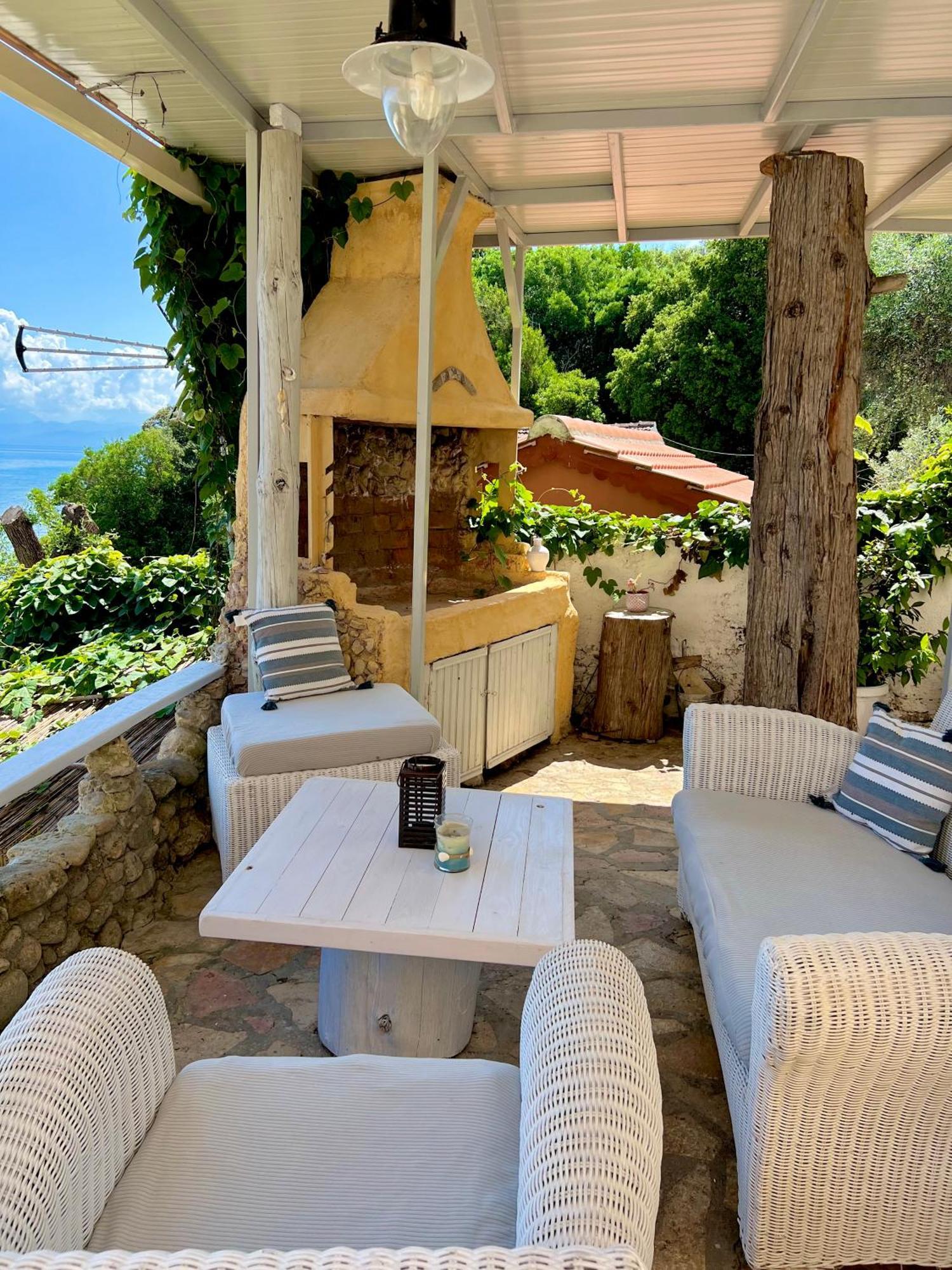 Kohyli Beachfront House Agia Pelagia Chlomou Exterior foto